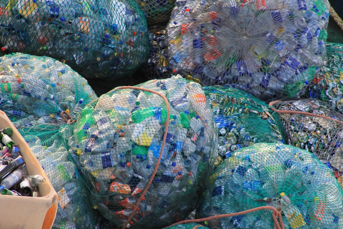 rifiuti plastica